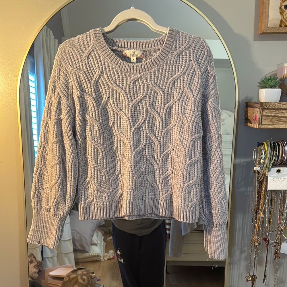 Pink Rose Gray Crew Neck Cable Knit Sweater
